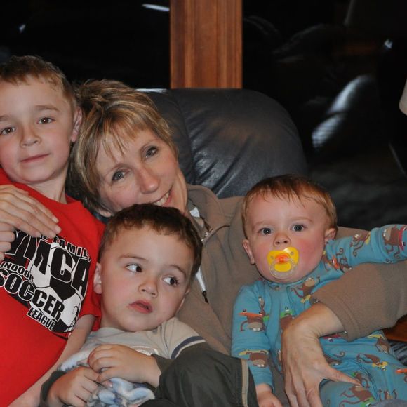 Meet your Posher, Sandra - Picture 1 of 1